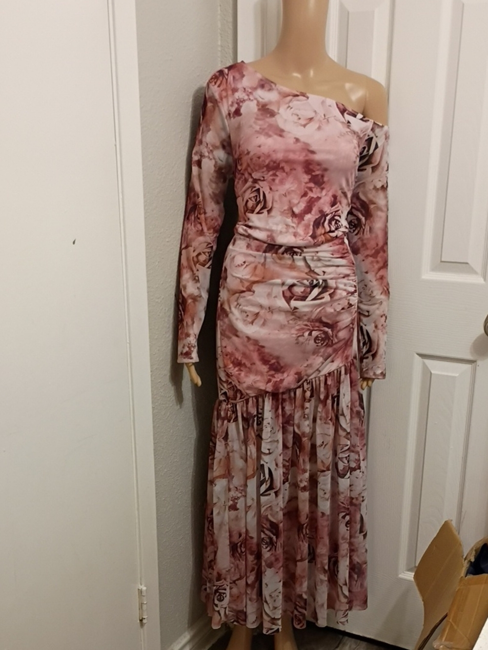 One-Shoulder Floral Pink Maxi Dress